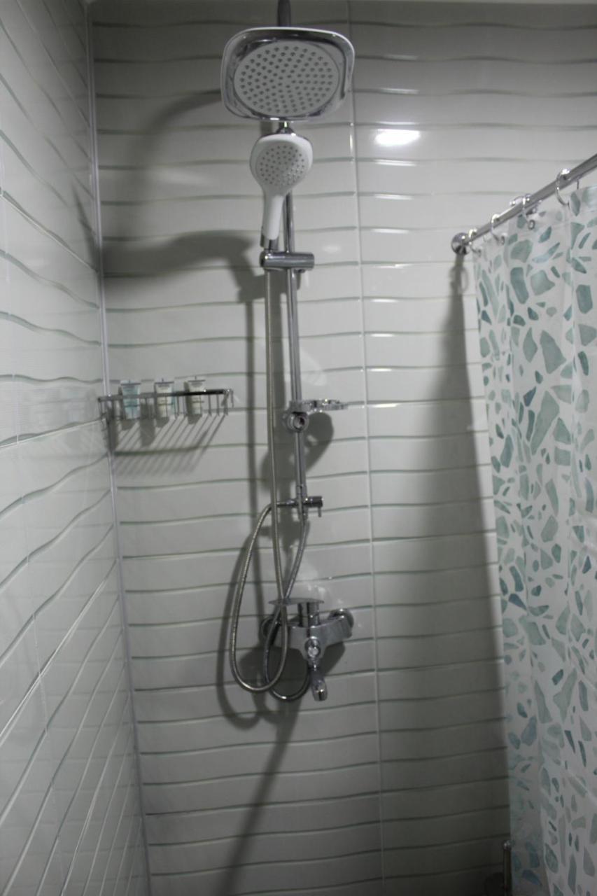 Guesthouse Alpenrose メスティア エクステリア 写真
